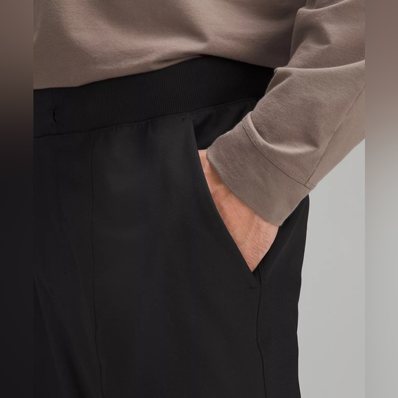 Lululemon ABC Jogger - Picture 4 of 5